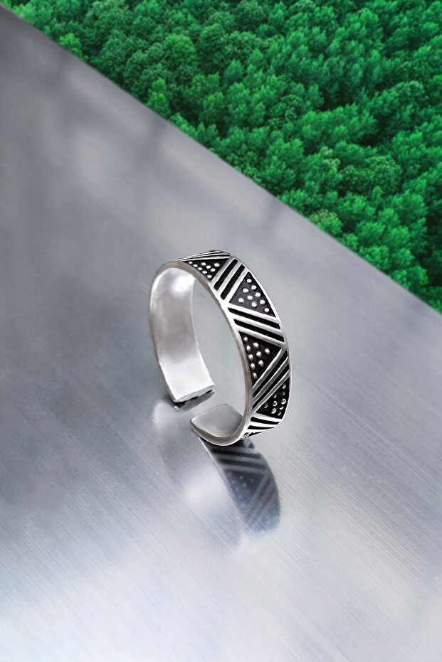 Triangle Pattern Wedding Ring Model Adjustable Men's Silver Plated Ring - 1