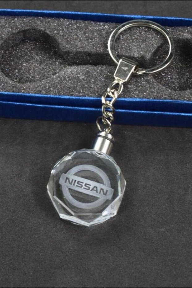 2d Blasting Crystal Led Light Keychain with Nissan Logo, Car Keychain
