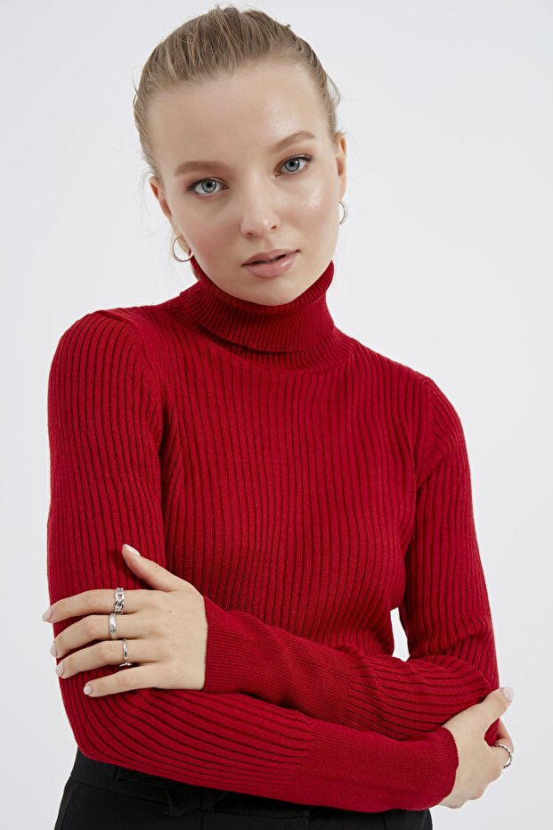 Women's Red Turtleneck Knitwear Sweater