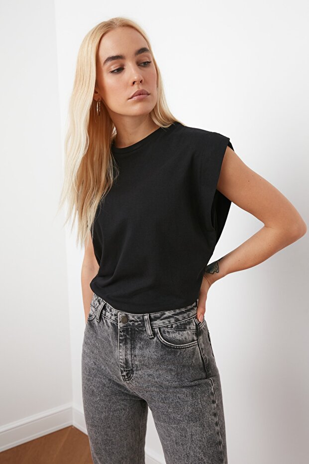 Siyah %100 Pamuk Vatka Görünümlü Basic Bisiklet Yaka Örme T-Shirt TWOSS20TS0021 - 2