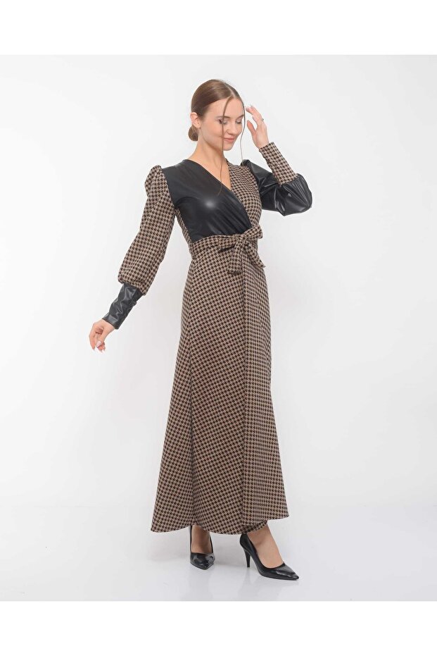 Kožna haljina sa patchwork dizajnom - 3