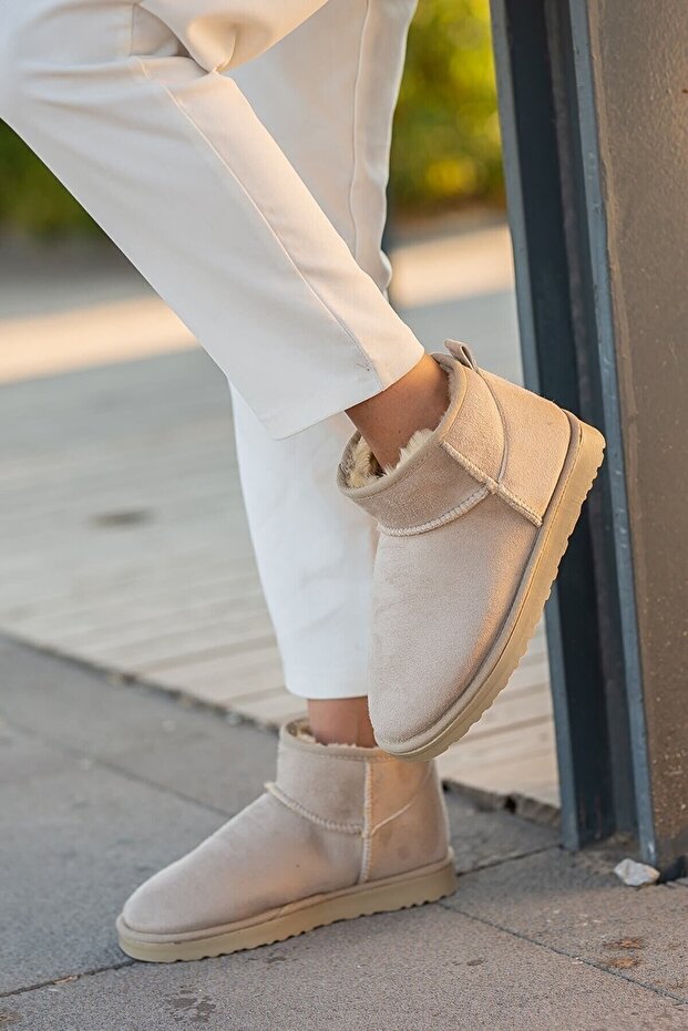 Mini Kürklü Bej Bot - 1