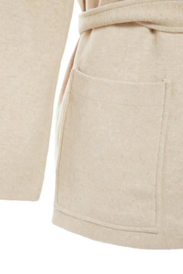 Stone Belted Button Closure Stamp Coat TWOAW23KB00126 - 7