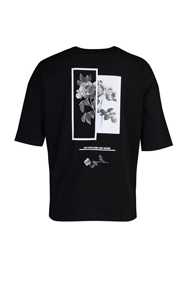 Siyah Oversize/Geniş Kesim Bisiklet Yaka Sırt Baskılı %100 Pamuk Kısa Kollu T-Shirt TMNSS21TS1223 - 6