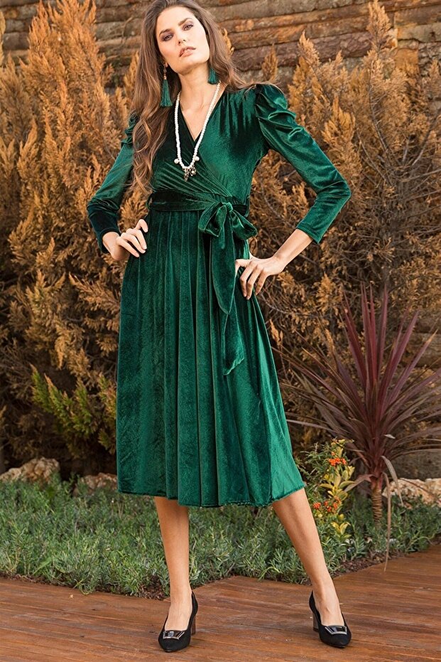 Belted Midi Length Double Breasted Collar Velvet Dress