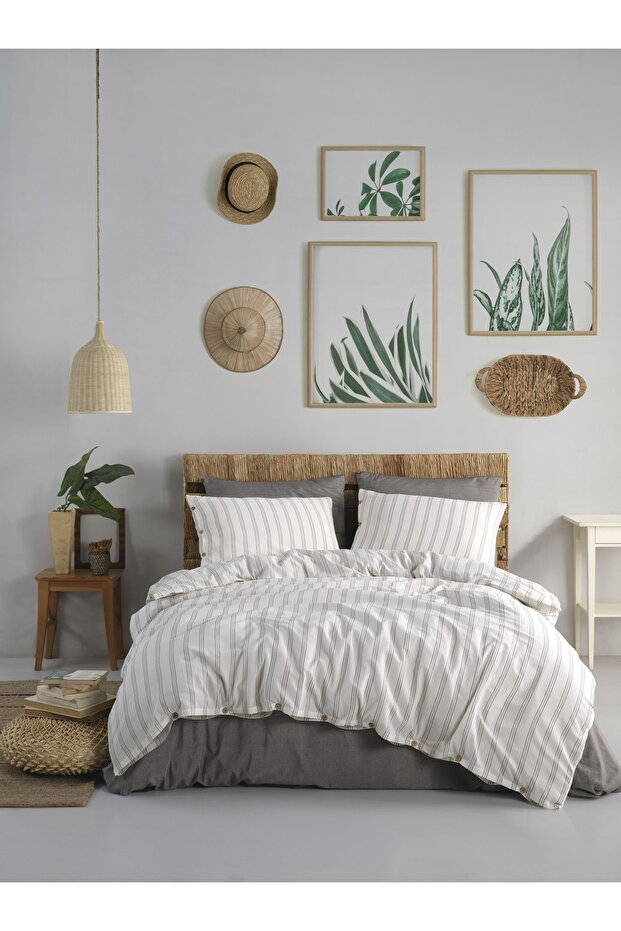 Ranforce Yarn Painted Sevilla Double Duvet Cover Set