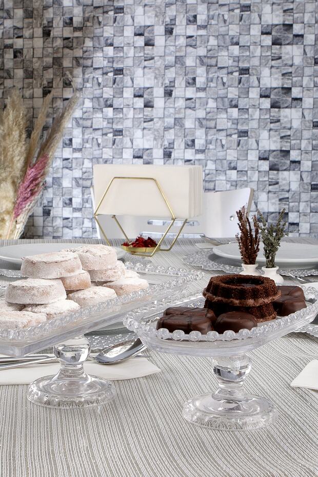 Footed Oval Presentation Rack - Footed Rectangular Presentation Rack - 1