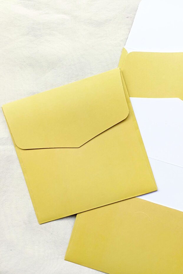 ظرف دعوة فاخر مربع مقاس 15x15 سم - 100 قطعة