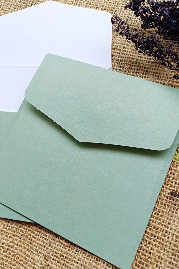 ظرف دعوة فاخر مربع مقاس 15x15 سم - 100 قطعة