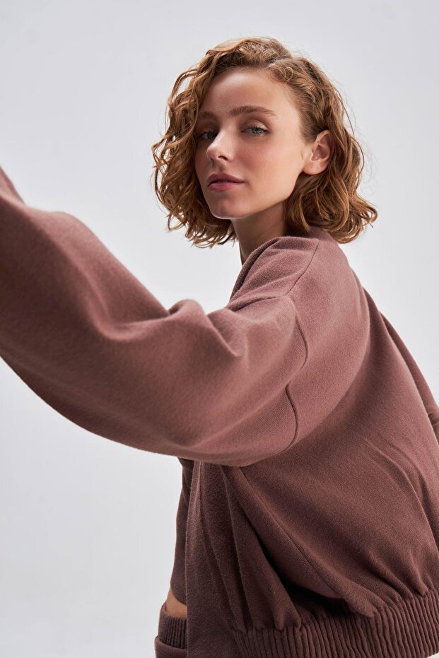 Lastik Detaylı Triko Ceket - 2