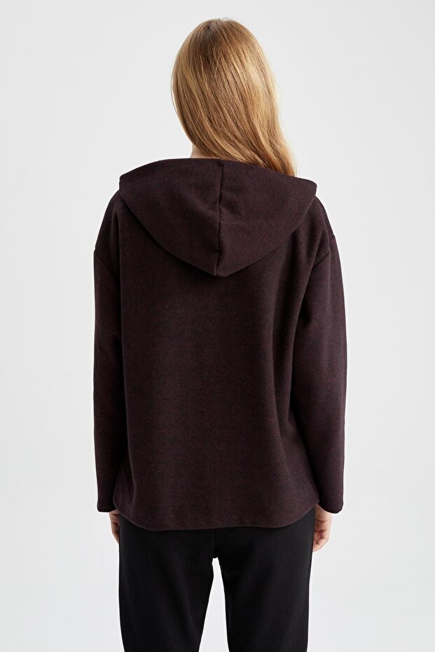 Hooded Basic Sweatshirt - 6