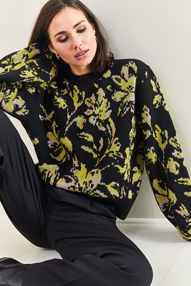 Damen-Strickpullover mit Blumenmuster - 2