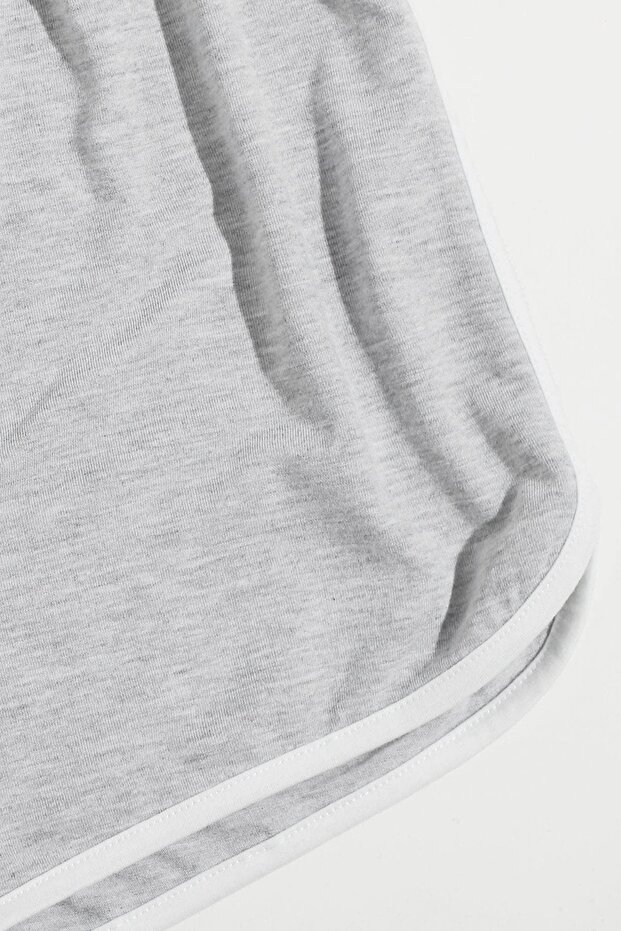 Kadın Gri Askılı Crop Top Ve Şortlu Gecelik Takım - 4