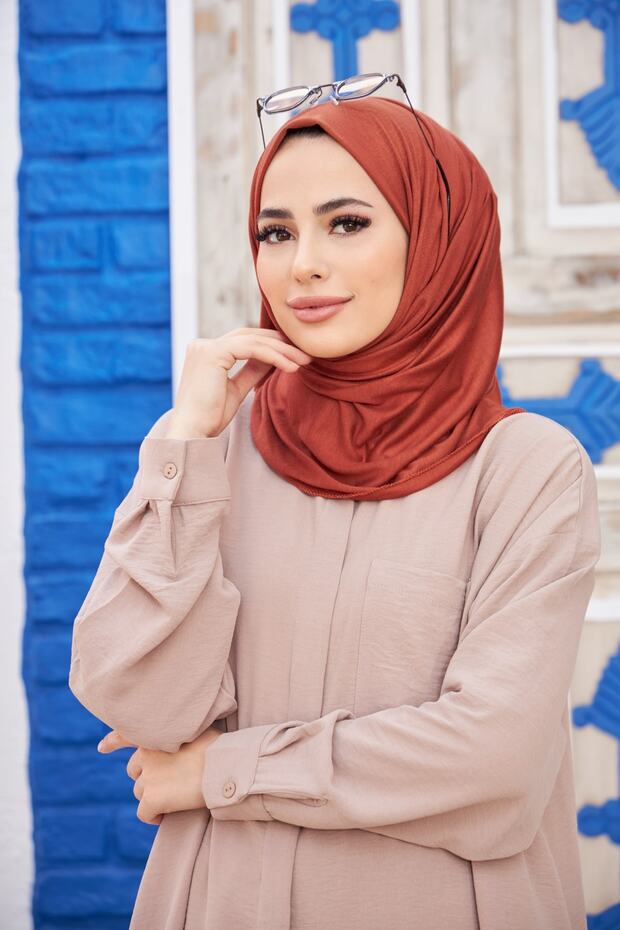 بلاط شال قطني ممشط