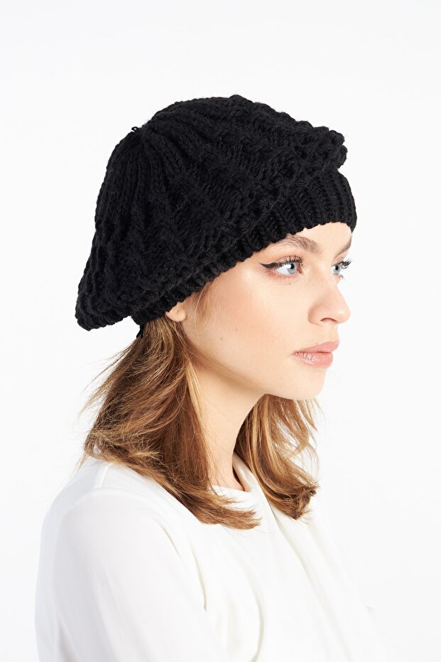 Siyah Kadın Triko Tek Kat Ressam Bere - 2