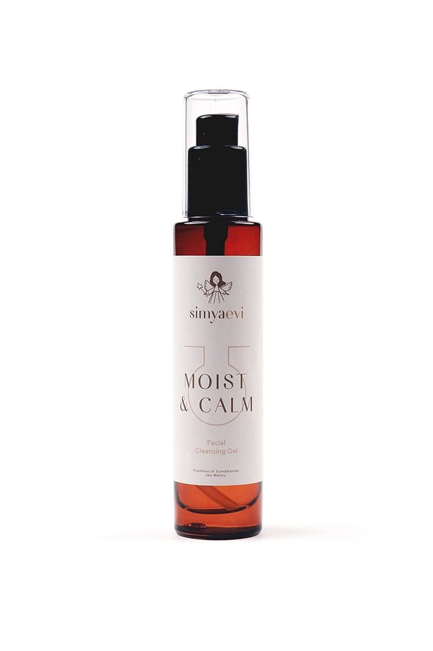 Moist & Calm Kuru Ciltler Için Nazik Yüz Yıkama Jeli - 1