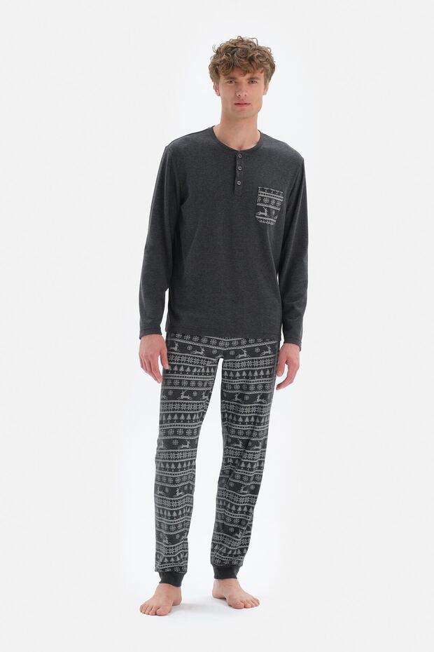 Antrasit Patlı Yaka Uzun Kol Garni Takma Cep Üst Metraj Baskılı Alt Pijama Takım - 5