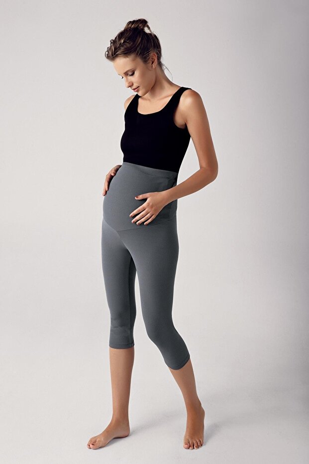 Ribbed Adjustable High Waist Stretchy Recovery Capri Maternity Leggings F04
