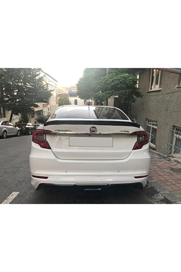 Fiat Egea Spoiler (plastik) - 2