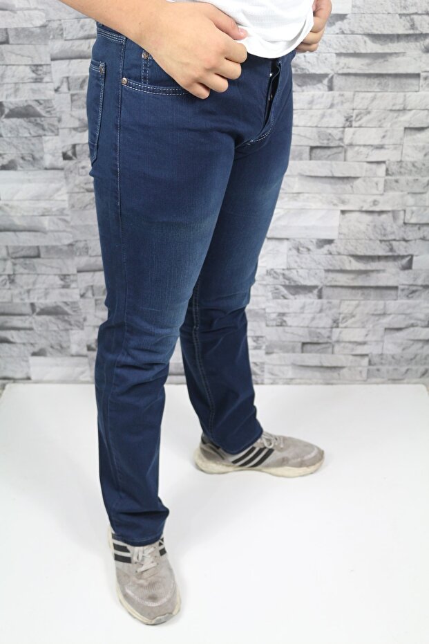 Men's Jeans