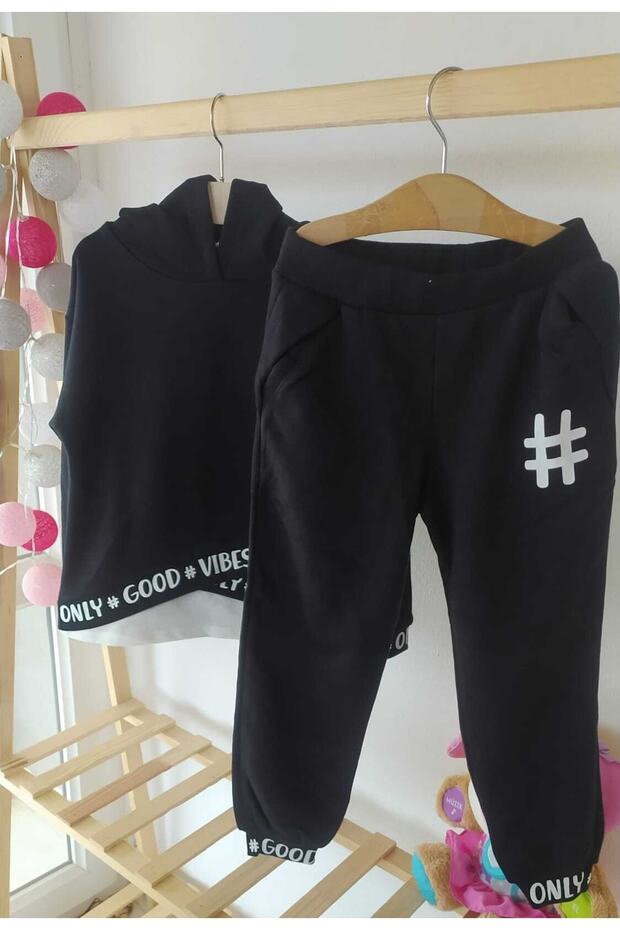 Komplet trenerke za devojčice Comix - 3