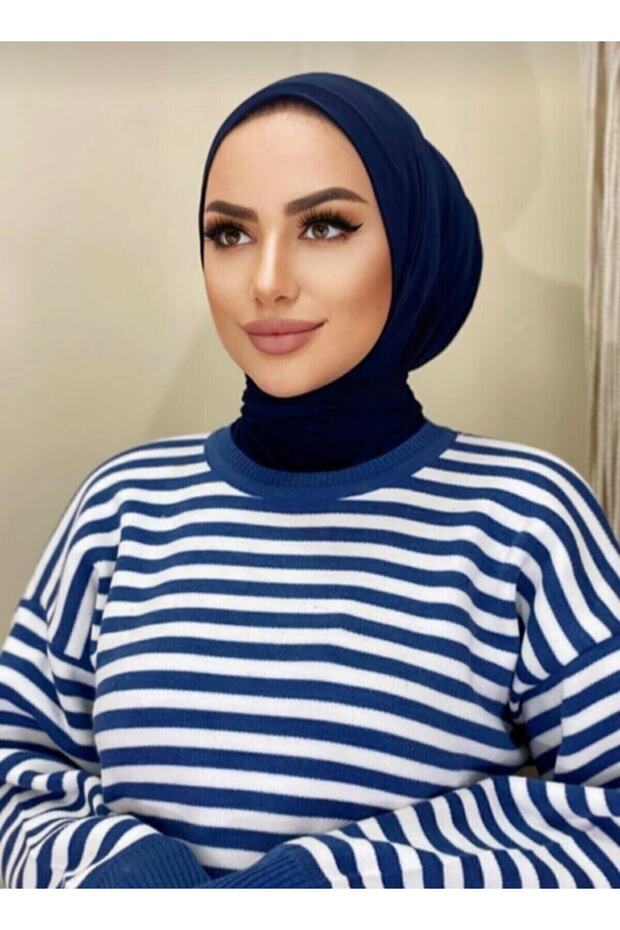 وشاح حجاب جاهز بمشبك تثبيت باللون الأزرق الداكن
