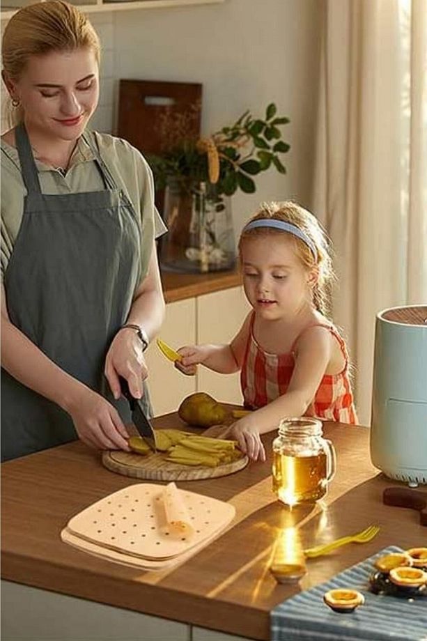 ® 200 Adet Air Fryer Pişirme Kağıdı Tek Kullanımlık Hava Fritöz Delikli Kare Model - 4
