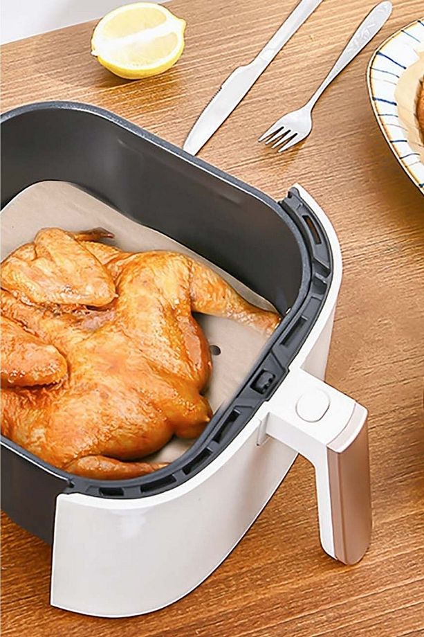 ® 200 Adet Air Fryer Pişirme Kağıdı Tek Kullanımlık Hava Fritöz Delikli Kare Model - 6