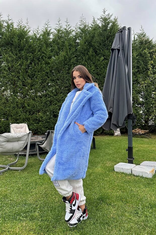 Blauer, langer Teddy-Mantel aus Plüsch mit zwei Knöpfen und Taschen für Damen 0993-2121 - 4