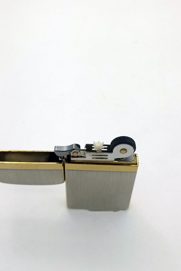 Fırçalı Desen Zorro Slim Çakmak - 1