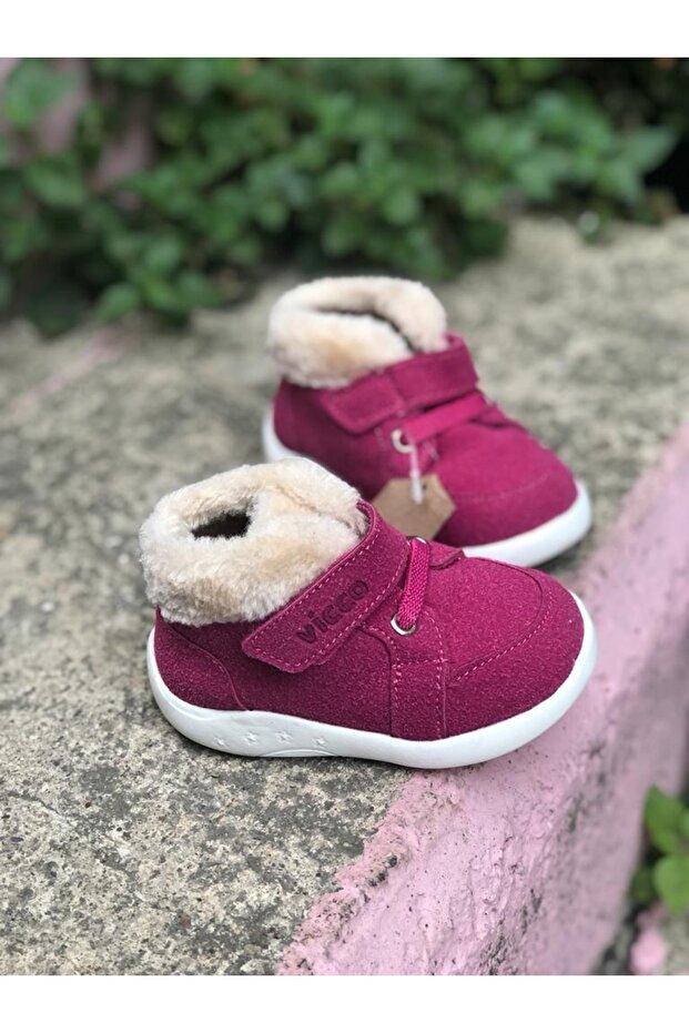 حذاء Tinky Velcro مرن وخفيف الوزن للخطوة الأولى