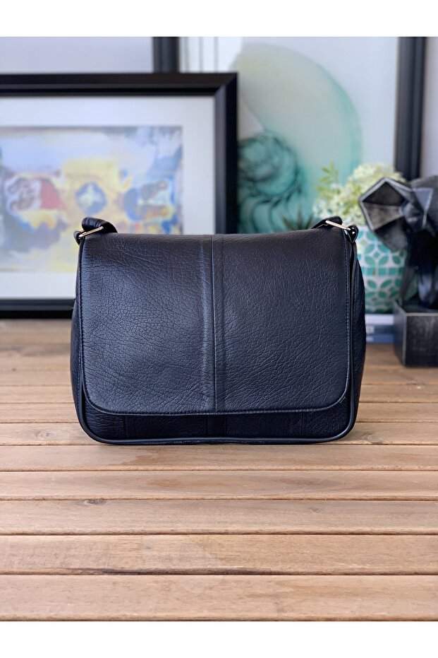 Genuine Leather Medium Size Crossbody Bag