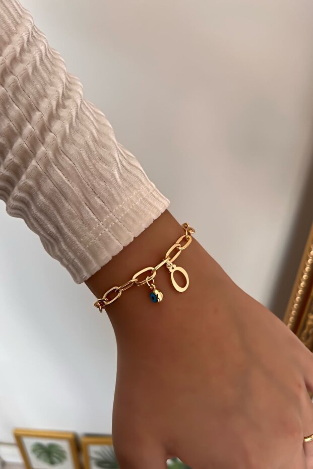 Letter Ö and Evil Eye Hanging Paper Clip Chain Bracelet