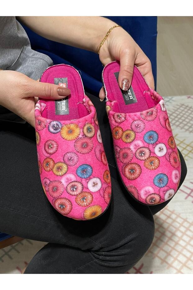 Kışlık Ev Terlik - 1