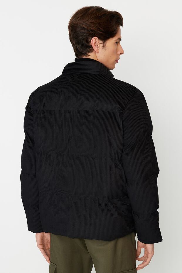 Siyah Regular Fit Dik Yaka Fitilli Kadife Şişme Kışlık Mont TMNAW22MO0182 - 5