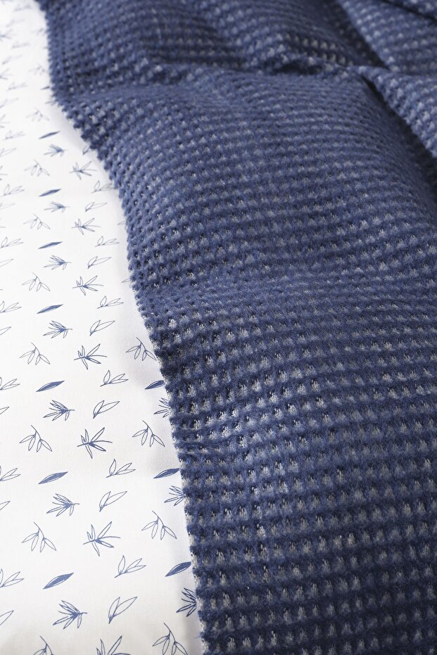 Bambu Mavi Çift Kişilik Battaniye Seti - 3