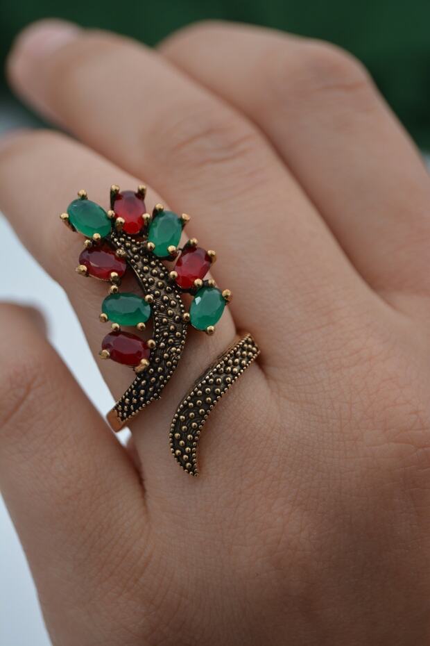 خاتم نسائي من حجر الياقوت والزمرد قابل للتعديل - 5