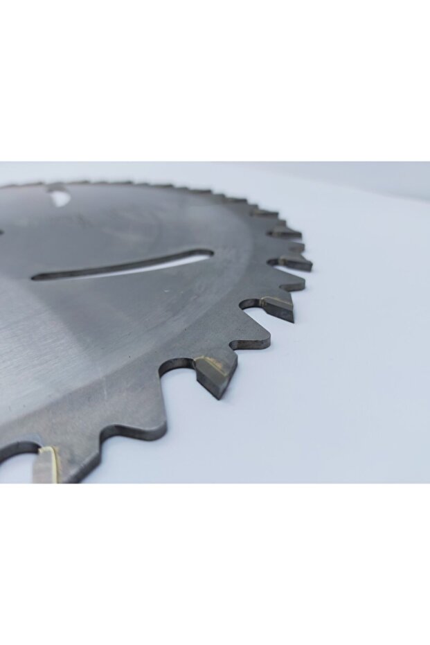 Elmas Uçlu Bg Form Ağaç Testeresi 300 X 3,2 X 30 Mm Z28 - 4