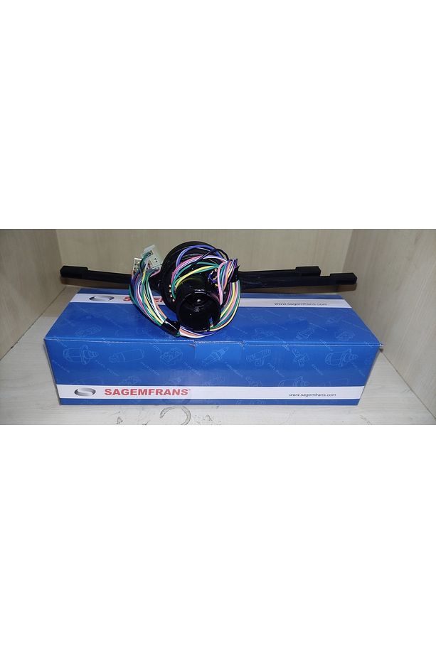 Tofaş M131 1600 3 Devre Sinyal Kolu . - 3