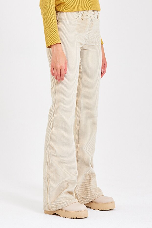 Ekru Flare Paça Kalın Fitilli Kadife Pantolon - 4
