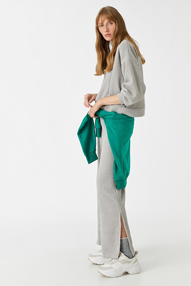 Wide Leg Slit Detailed Trousers