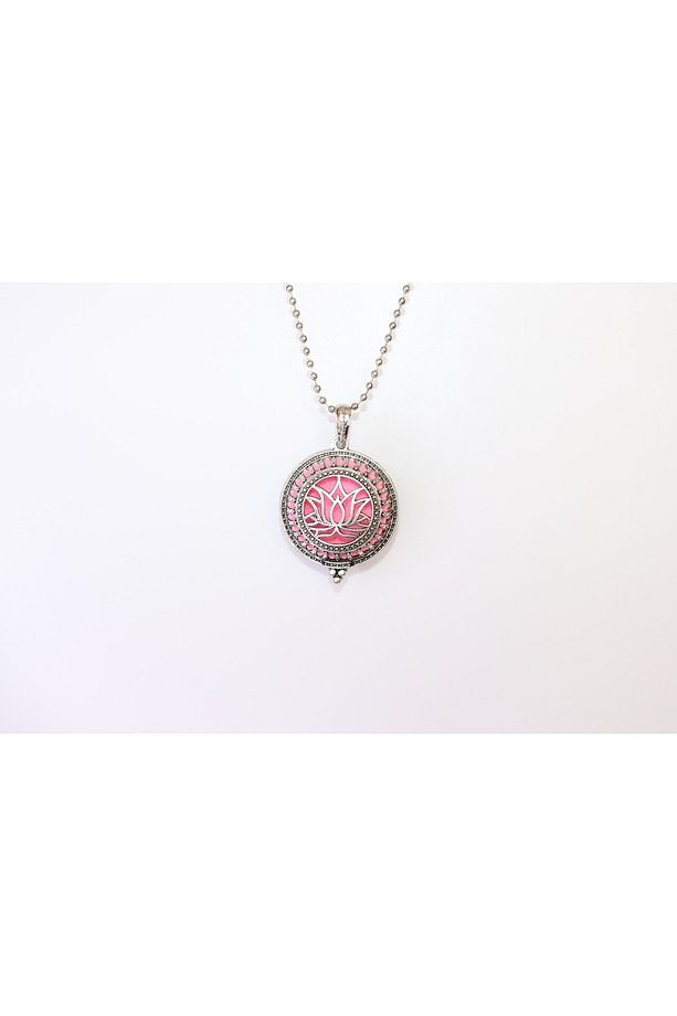 Lotus Çiçeği Motifli Kokulu Kolye - 1