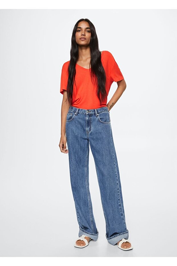 V Yaka Dökümlü Tişört - 2