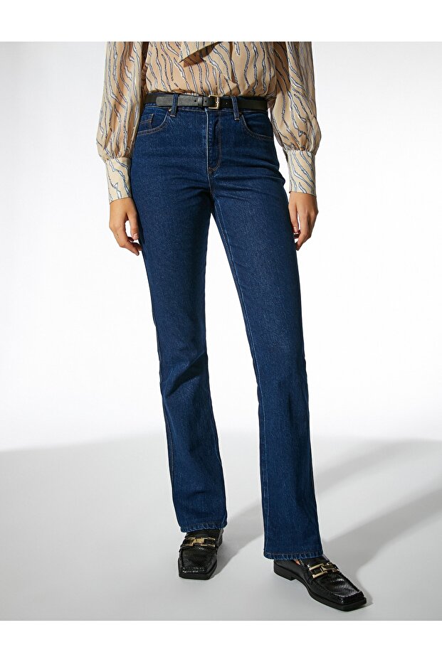 Slim Flare Jeans - 4