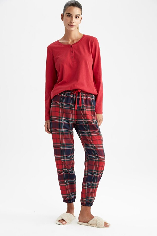 Fall In Love Yılbaşı Temalı Kırmızı Flanel Pijama Altı - 1
