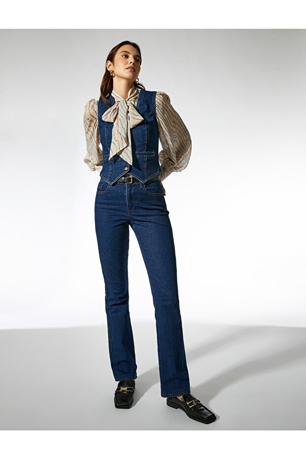 Slim Flare Jeans - 2