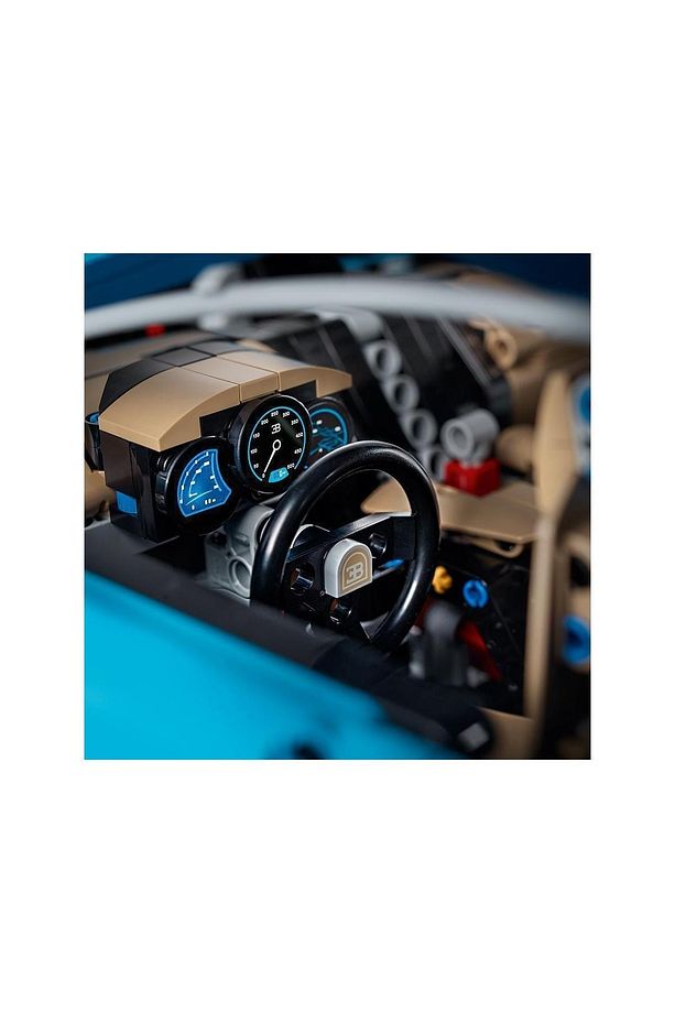 Technic Bugatti Chiron Yarış Arabası Yapım Seti, Koleksiyon Spor Araba Modeli, 3599 Parça - 4