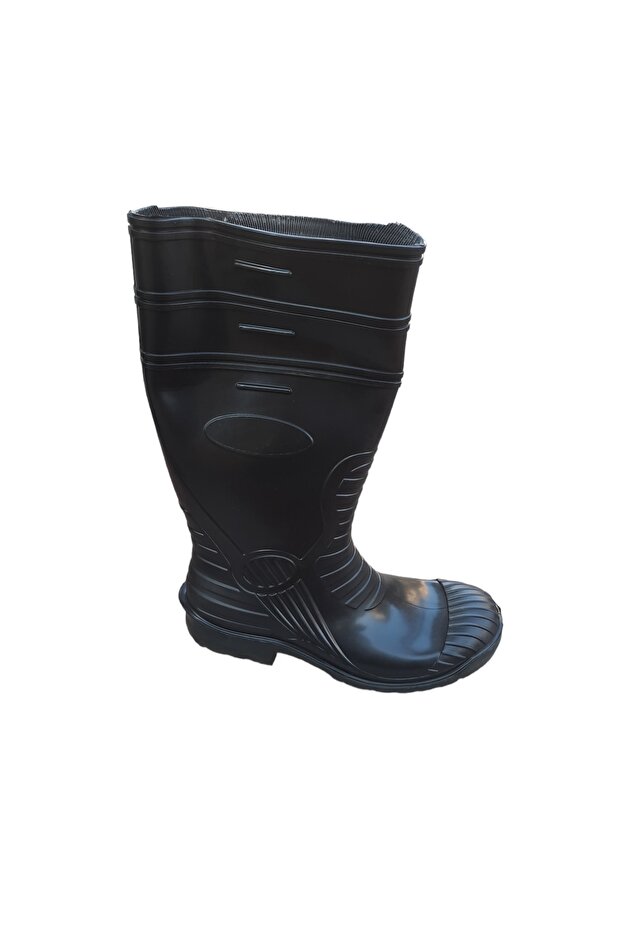 أحذية كبيرة الحجم - 1