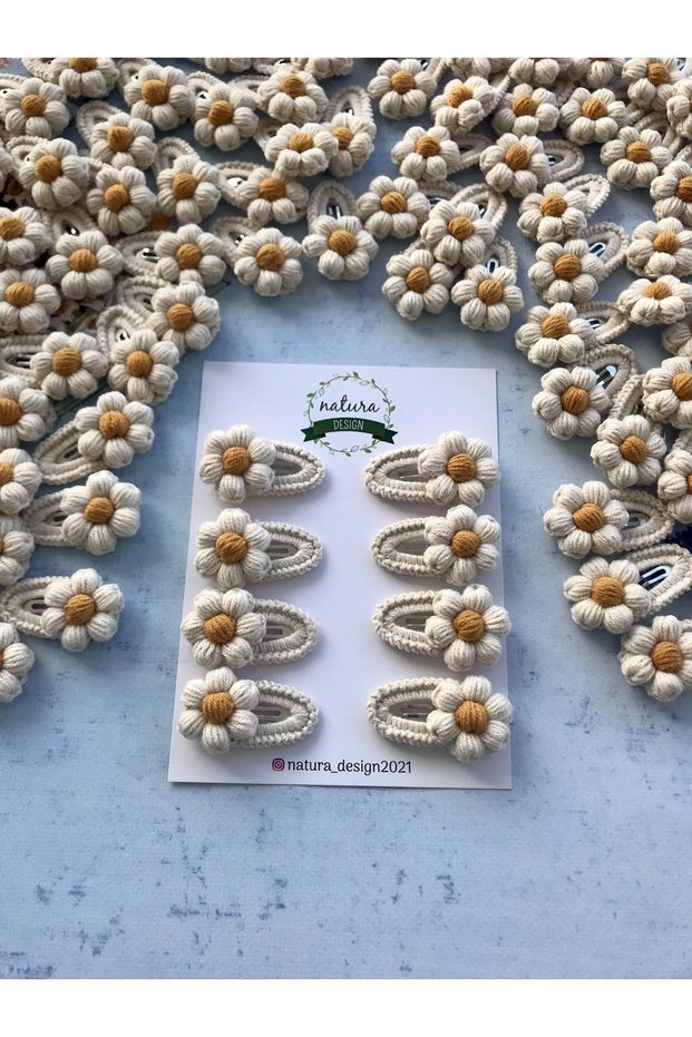 8-Piece Knitted Daisy Model Snap Buckle