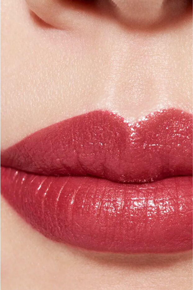 Rouge Allure Lipstick - 2